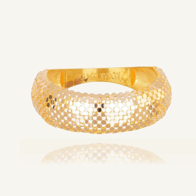 14 karaat brede gouden ring met honingraat structuur
