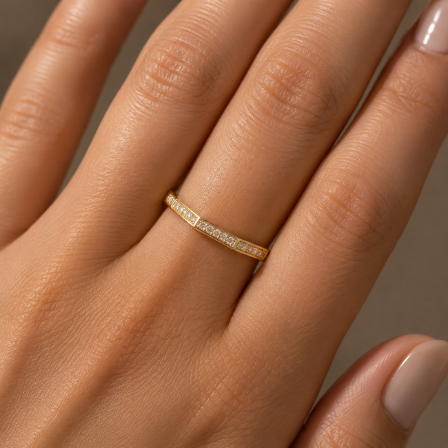 Gouden Ring met Geometrisch Design en Zirkonia