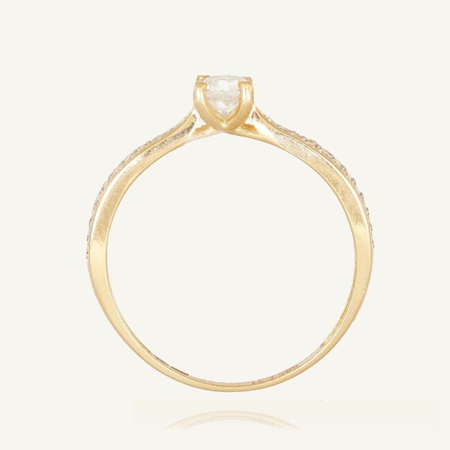 Elegante Gouden Solitair Ring met Pavé Zirkonia Details