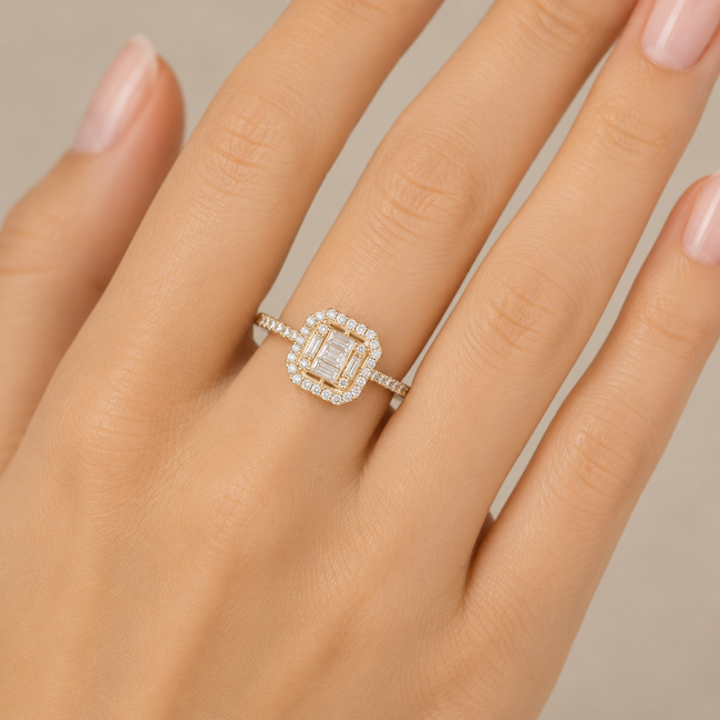 Luxe geelgouden ring met baguette en ronde zirkonia stenen