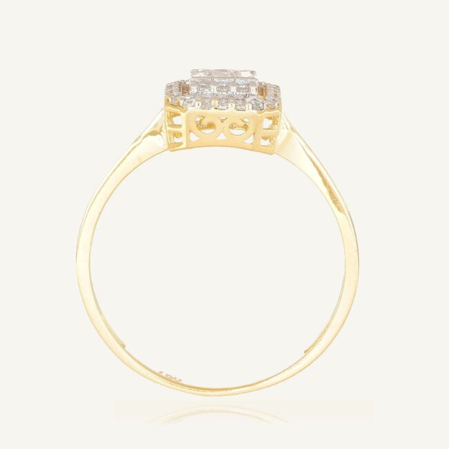 Luxe geelgouden ring met baguette zirkonia en halo design