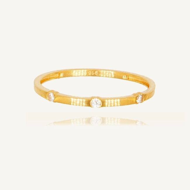Elegante 22 Karaat Roodgouden Ring met Drie Fonkelende Zirkonia Stenen
