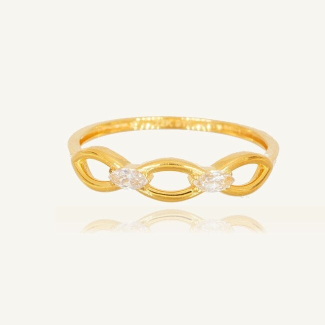Elegante 22 Karaat Gouden Ring met Marquise Geslepen Zirkonia