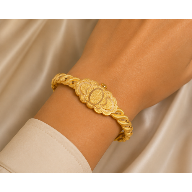 Traditionele 14 Karaat Geelgouden Erzurum Kelepçe Armband met Luxe Ornament