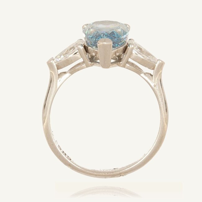 Blauwe Peervorm Labdiamant Ring 3.02 ct VS1 met Zijstenen