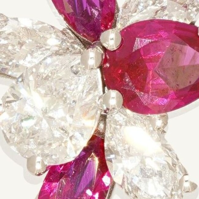 Luxe collier van 46 cm met schitterende labdiamanten van totaal 2.85 ct F/VS