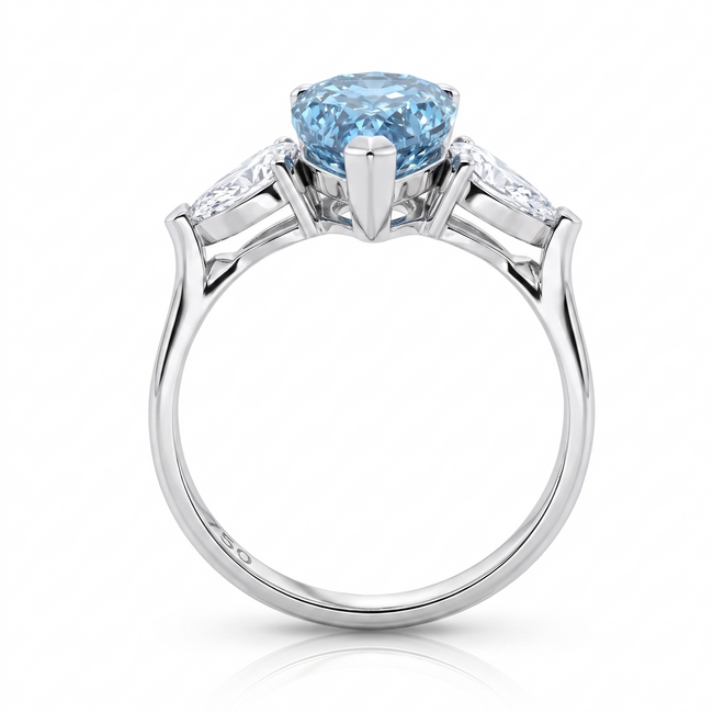 Blauwe Peervorm Labdiamant Ring 3.02 ct VS1 met Zijstenen