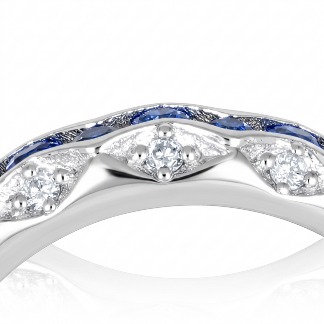 14 Karaat Witgouden Ring met Blauwe Saffieren en 0.20 Karaat Diamanten