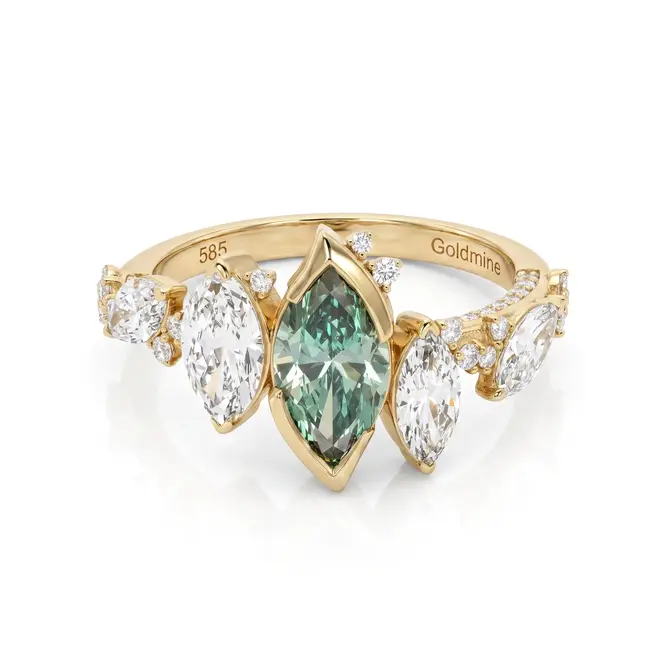 Gouden ring 14 karaat met groene marquise diamant 1.01 ct, totaal 2.40 ct, GIA