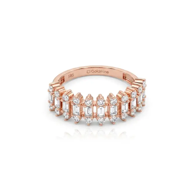 Luxe roségouden ring met 0.93 ct baguette en briljant diamanten