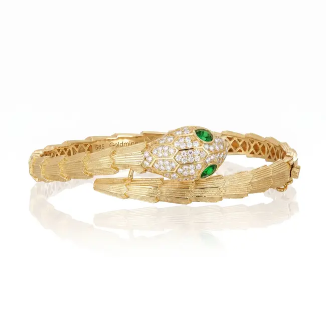 Luxe 14 Karaat Geelgouden Slangen Bangle Armband met Groene Stenen en Zirkonia