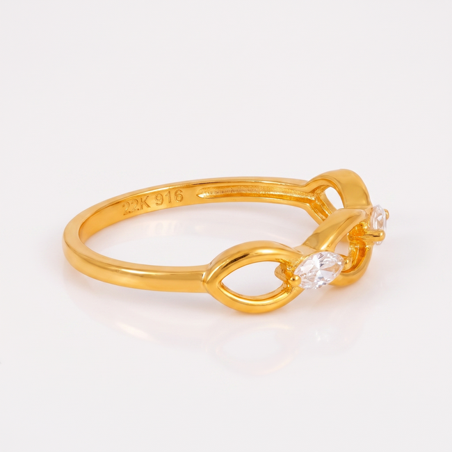 Elegante 22 Karaat Gouden Ring met Marquise Geslepen Zirkonia