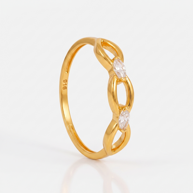 Elegante 22 Karaat Gouden Ring met Marquise Geslepen Zirkonia