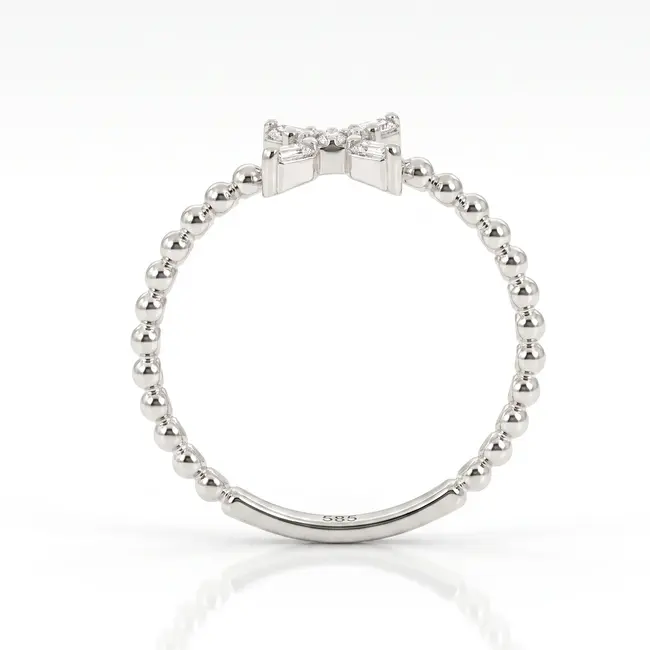 Witgouden ring met love in diamanten