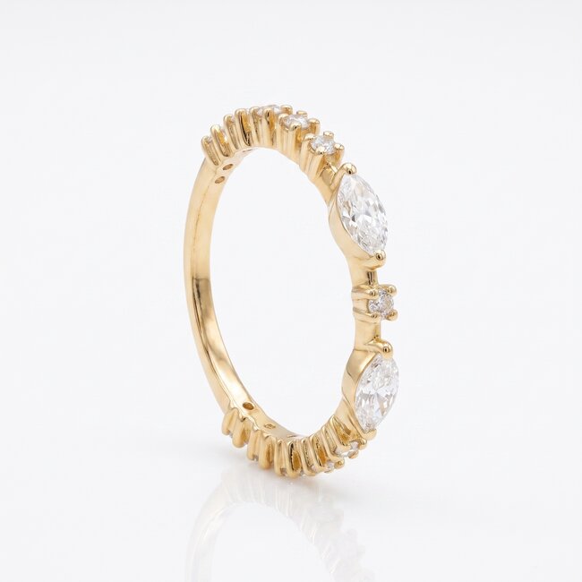 14k gouden ring, 0,58 ct marquise diamanten