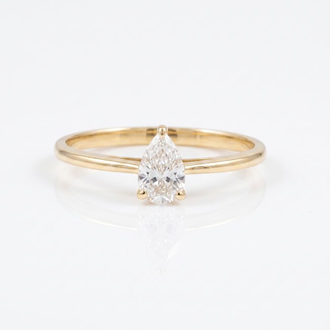14 Karaat Gouden Peer Diamanten Ring