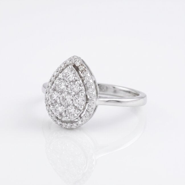 14 Karaat Witgouden Druppelvormige Ring met 0,49 Carat Natuurlijke Diamanten