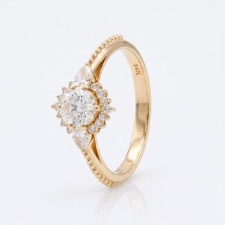 Diamanten Halo Ring met Marquise Zijstenen