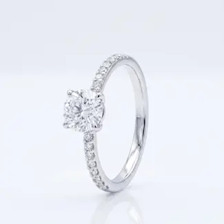 Solitaire Lab Diamanten Ring met Pavé Band
