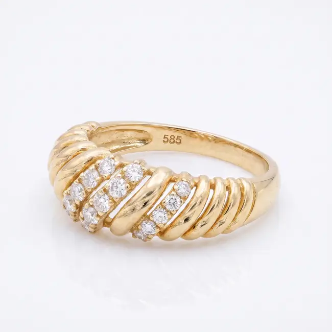 14k Geelgouden Gedraaide Ring met 0,22 ct
