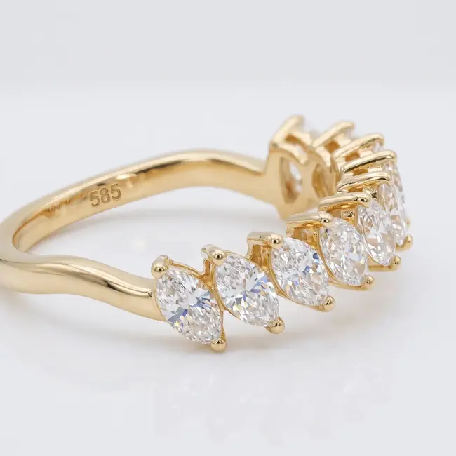 14 Karaat Geelgouden Rijring met 0,70 Carat