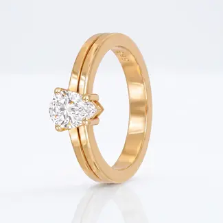 Gouden Peervorm Diamanten Ring