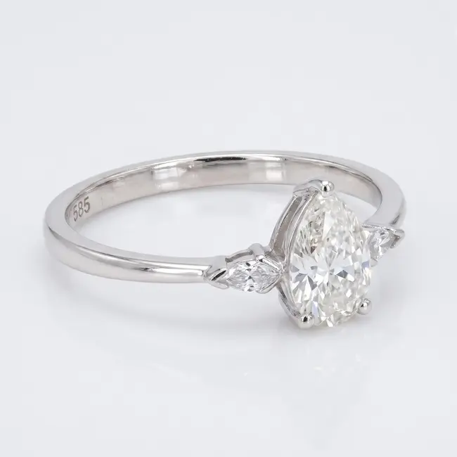 14 Karaat Witgouden Ring met 0.58 Ct Natuurlijke Diamanten