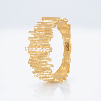 Gouden statement ring met zirkonia