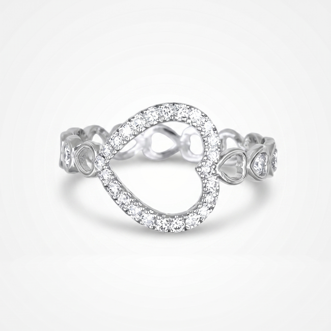 Romantische witgouden damesring met hartdesign en natuurlijke diamanten 0.18 karaat
