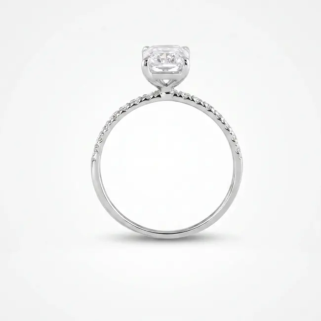 Witgouden ring met princess geslepen diamant