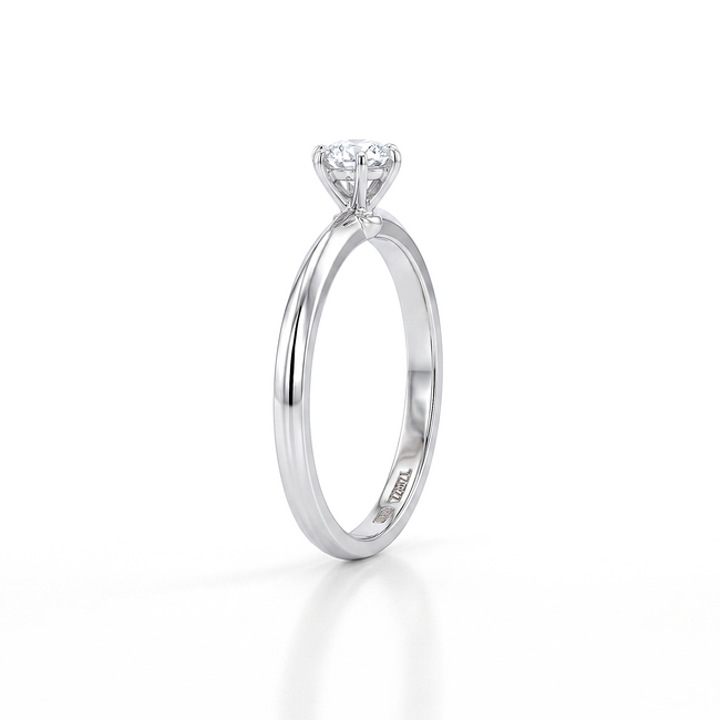 Witgouden ring met 0.24 ct EF/SI diamant