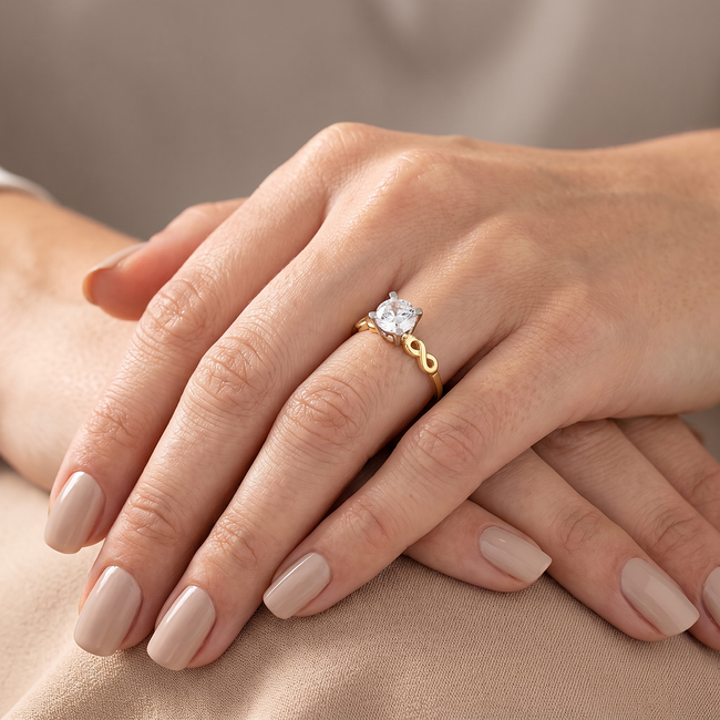 Elegante 18 Karaat Gouden Ring met Zirkonia