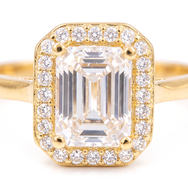 18k geelgouden halo ring met emerald zirkonia