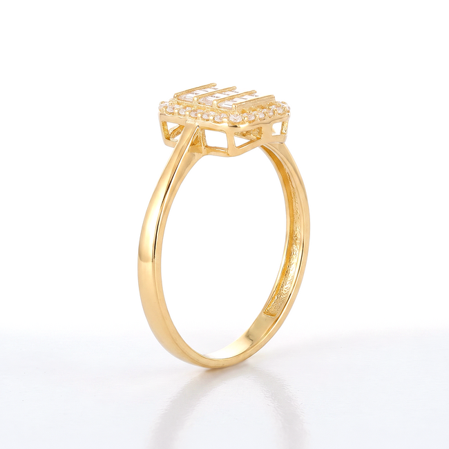 Geelgouden ring met baguette zirkonia’s en halo