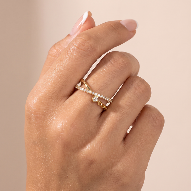 18k gouden ring met dubbele band en zirkonia