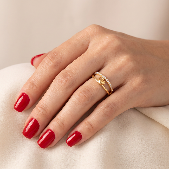 18k gouden ring met hartje en zirkonia band