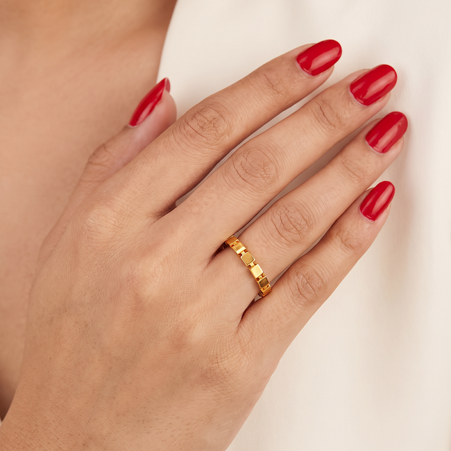 Roodgouden ring met geometrisch blokdesign