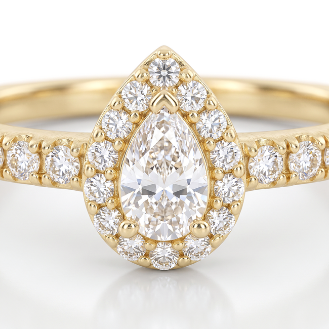 14k gouden ring met een druppelvormige zirkonia