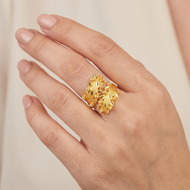 14k Opengewerkte gouden ring met bolletjes