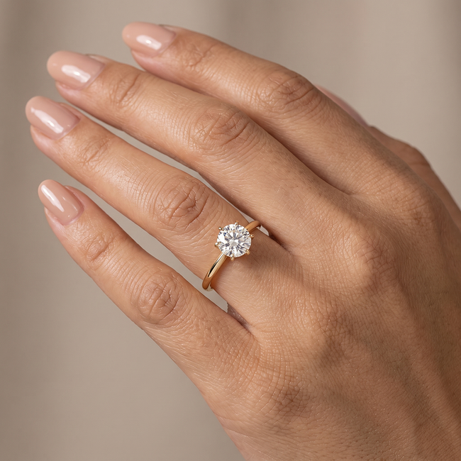 Gouden ring met briljant Swarovski-steen