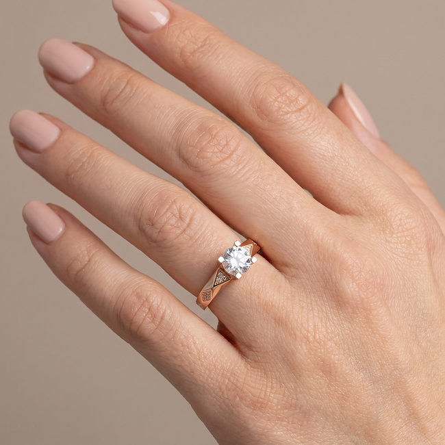Roségouden ring met solitaire Swarovski-steen