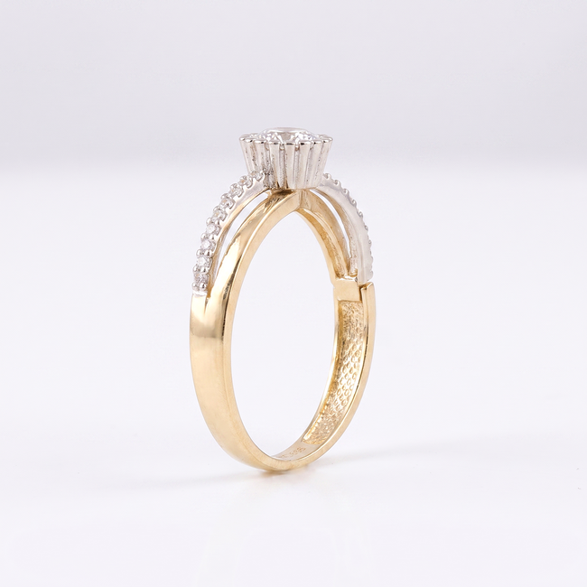 Luxe gouden Ring met Centrale Zirkonia Steen