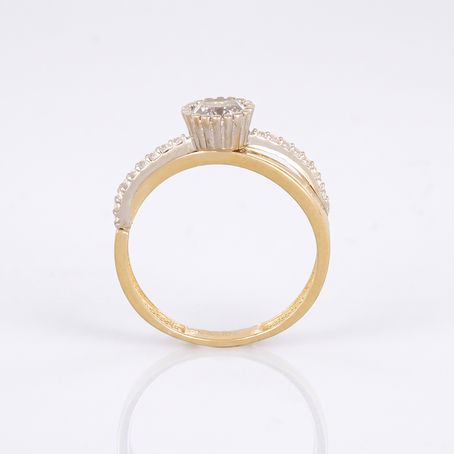 Luxe gouden Ring met Centrale Zirkonia Steen