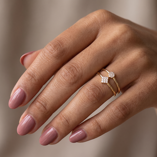 Gouden open ring met pavé zirkonia details
