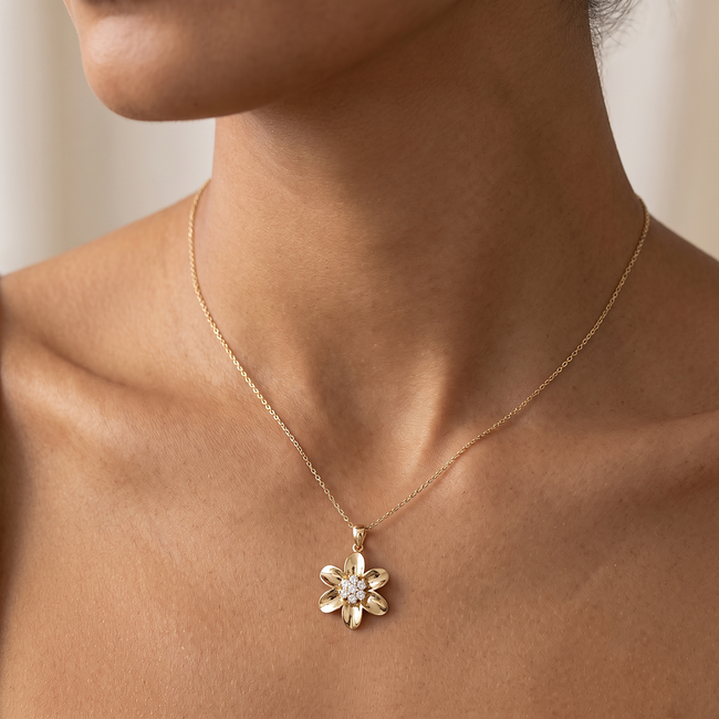 Gouden bloem hanger met zirkonia
