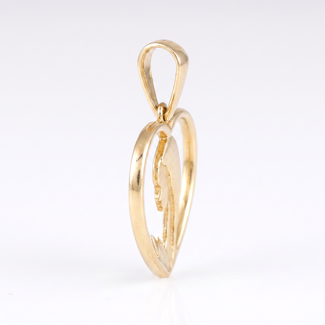 Gouden hart hanger met elegant vrouw design