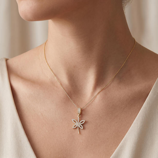 14 karaat gouden libelle hanger met zirkonia