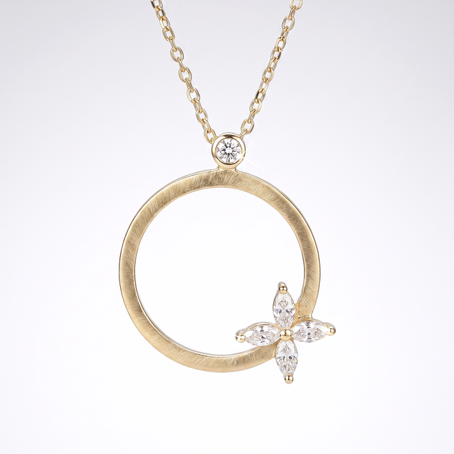 Gouden collier open cirkel met bloem