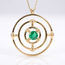Gouden collier met moderne zonvormige hanger
