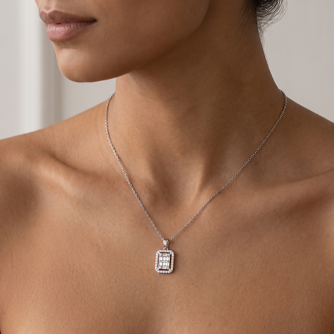 Witgouden collier rechthoek 0,25 ct diamant
